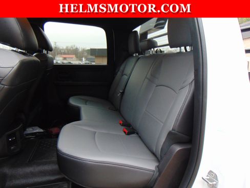 Used 2025 RAM 3500 Tradesman w/ Chrome Appearance Group image 38