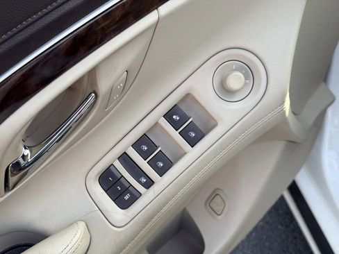 Used 2015 Buick LaCrosse Leather image 19