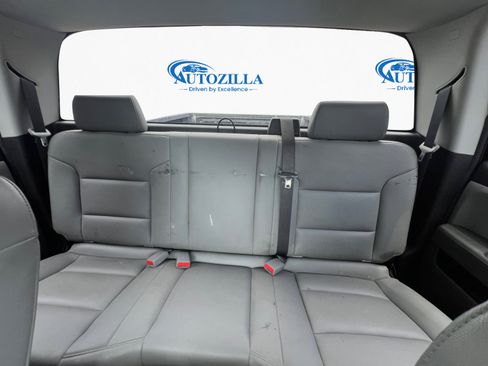 Used 2019 Chevrolet Silverado 2500 W/T AWD/4WD image 10