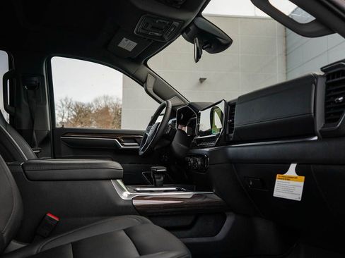 New 2026 Chevrolet Silverado 1500 RST w/ RST All Star Premium Package image 9