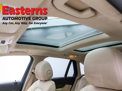 Used 2021 Mercedes-Benz GLC 300 4MATIC w/ Driver Assistance Package image 34