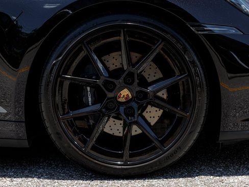 Used 2026 Porsche 911 Carrera T RWD image 8
