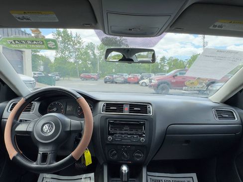 Used 2012 Volkswagen Jetta Sedan FWD image 15