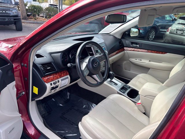 Used 2011 Subaru Outback 3.6R Limited AWD/4WD image 11