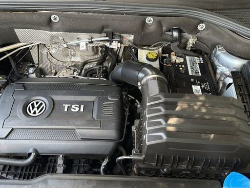 Used 2023 Volkswagen Atlas Cross Sport SE FWD image 30