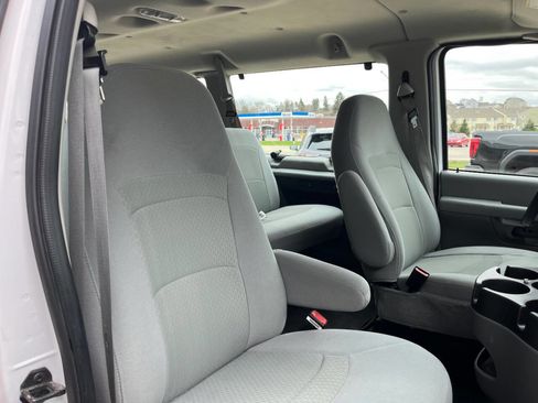 Used 2007 Ford E-350 and Econoline 350 XLT image 19