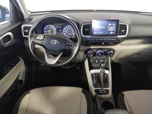 Used 2020 Hyundai Venue SEL w/ Convenience Package FWD image 22