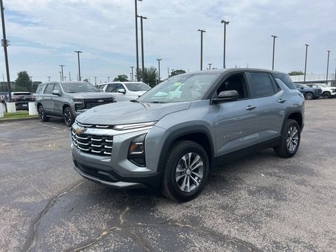 New 2026 Chevrolet Equinox LT w/ Convenience Package II image 7