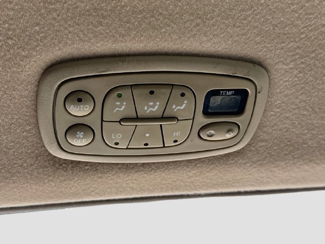 Used 2008 Toyota Sienna XLE w/ Towing Prep Pkg FWD image 20