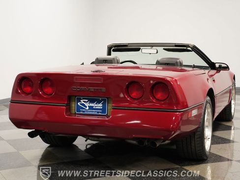 Used 1990 Chevrolet Corvette Convertible image 11