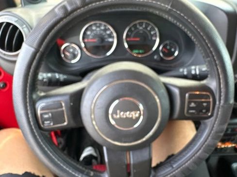 Used 2013 Jeep Wrangler Unlimited Sport AWD/4WD image 14