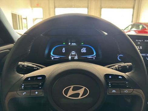 Used 2026 Hyundai Elantra Sport FWD image 24