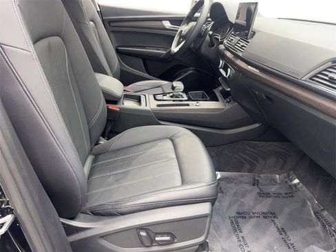 Used 2022 Audi Q5 2.0T Premium w/ Convenience Package image 45