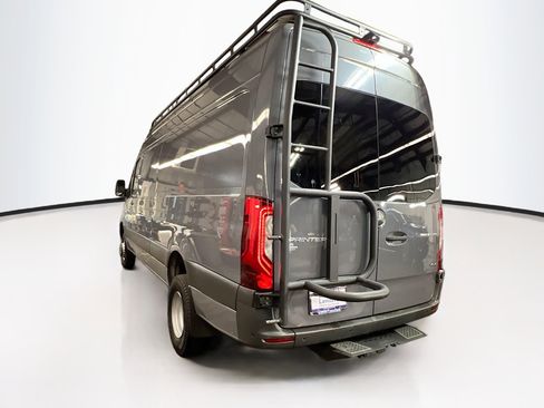 Used 2022 Mercedes-Benz Sprinter 3500 w/ Parking Package image 7