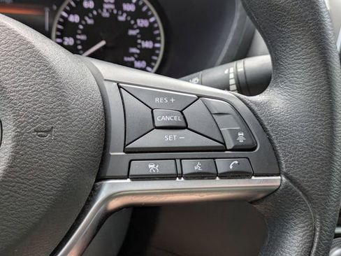 Used 2023 Nissan Sentra SV image 26