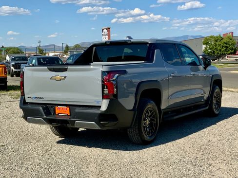 New 2026 Chevrolet Silverado EV LT image 5