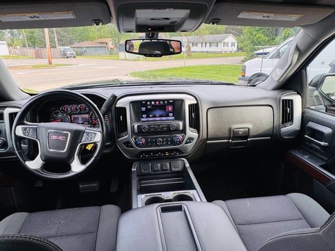 Used 2015 GMC Sierra 1500 SLE w/ SLE Value Package AWD/4WD image 19
