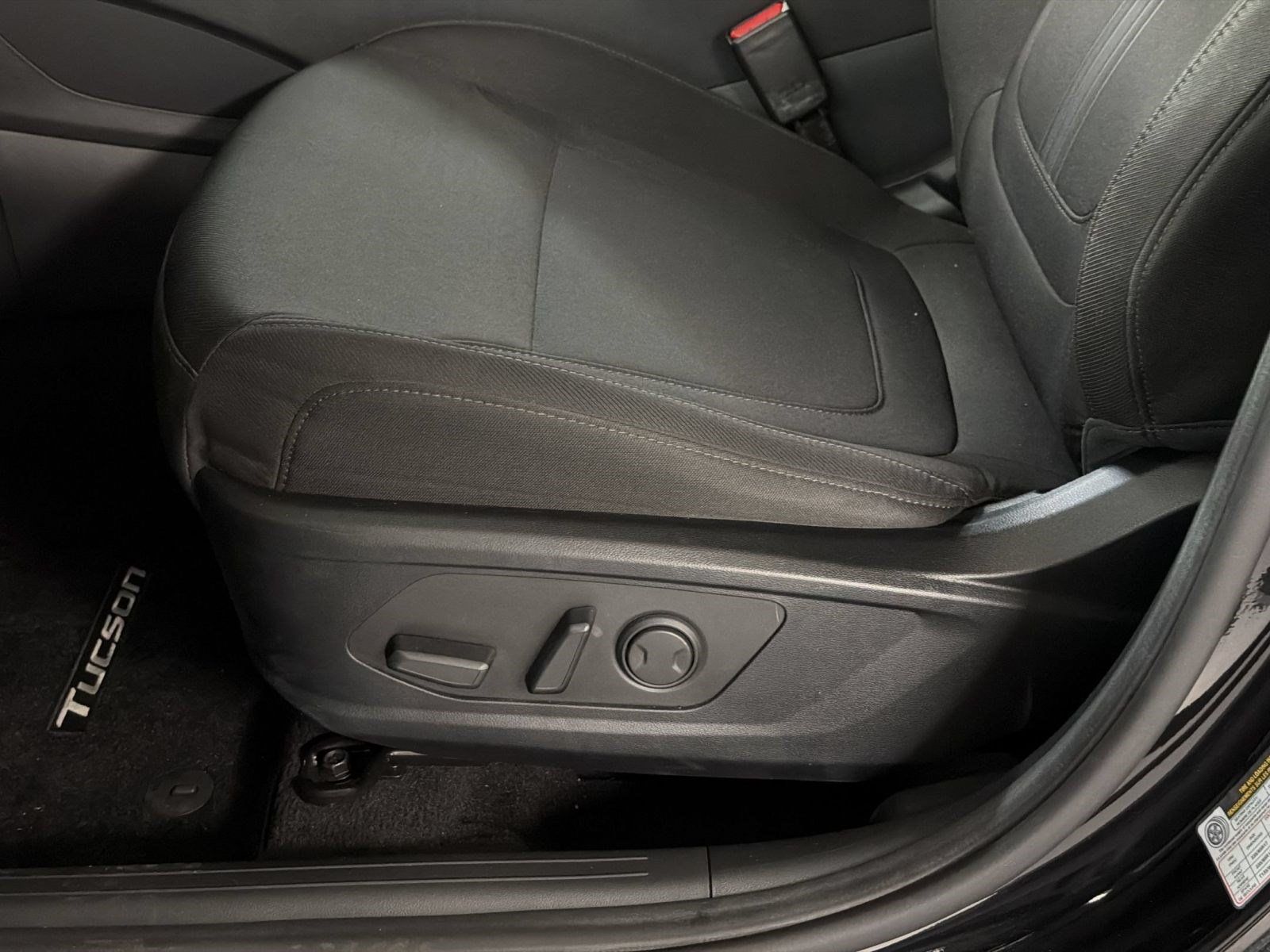 Used 2023 Hyundai Tucson SEL AWD/4WD image 15