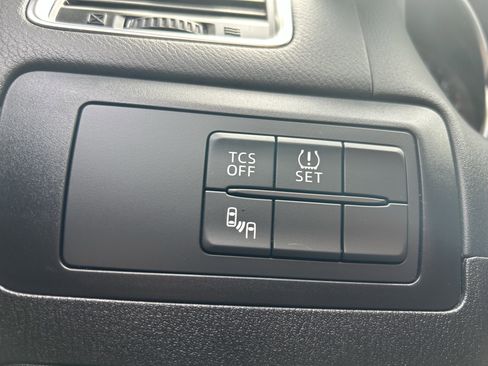 Used 2016 MAZDA CX-5 Touring image 18