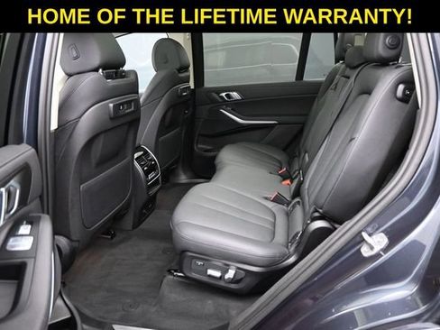 Used 2022 BMW X7 xDrive40i w/ Premium Package AWD/4WD image 37