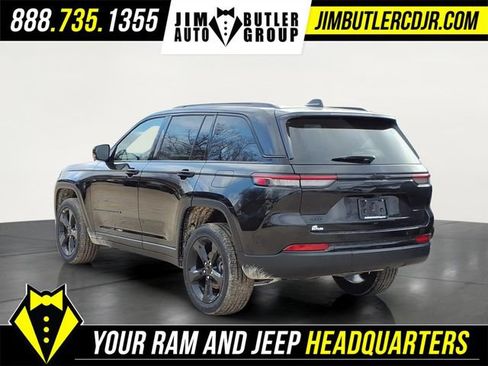 New 2025 Jeep Grand Cherokee Altitude AWD/4WD image 3