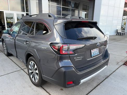 Used 2023 Subaru Outback Limited XT AWD/4WD image 6