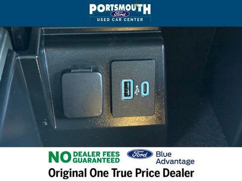 Certified 2022 Ford Explorer XLT w/ Equipment Group 202A image 17