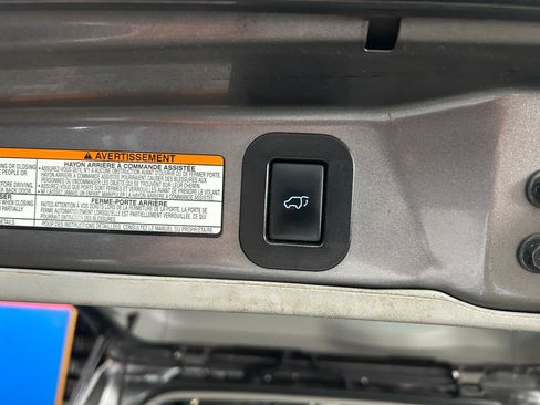Used 2017 Toyota Sienna Limited Premium AWD/4WD image 20