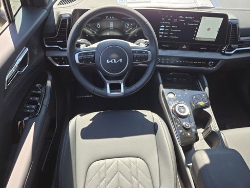 New 2025 Kia Sportage X-Line AWD/4WD image 8