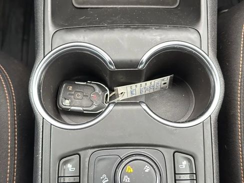 Used 2018 GMC Terrain SLE w/ Driver Convenience Package image 20