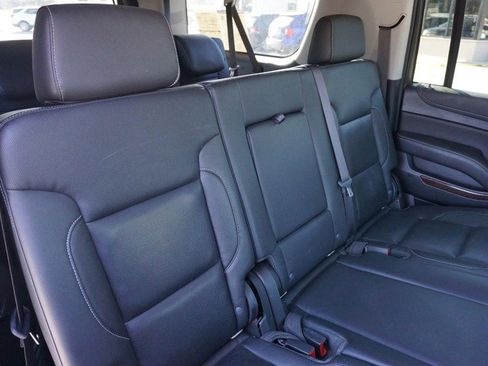 Used 2020 GMC Yukon XL SLT image 34