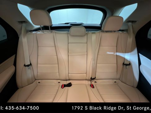 Certified 2022 Mercedes-Benz GLE 350 4MATIC image 25