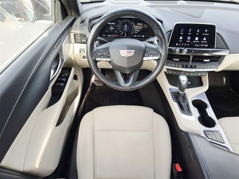Used 2021 Cadillac CT4 Premium Luxury image 11