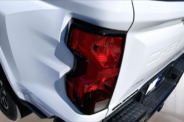 Used 2025 Chevrolet Colorado W/T w/ WT Custom Package RWD image 22