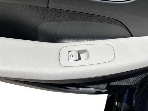 Used 2025 Hyundai Sonata SEL FWD image 22