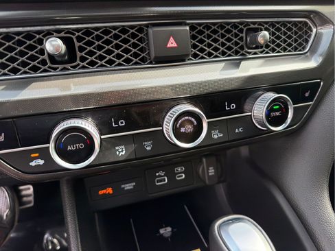 Used 2024 Acura Integra A-Spec FWD image 21