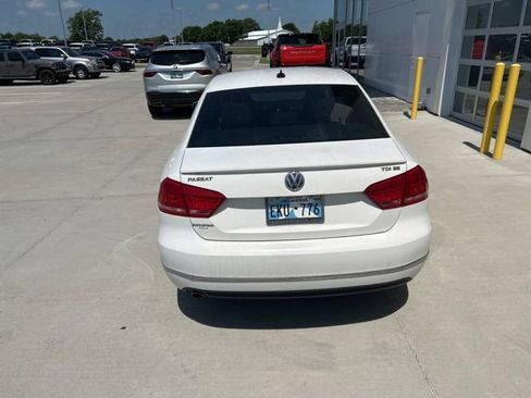 Used 2013 Volkswagen Passat TDI SE FWD image 4
