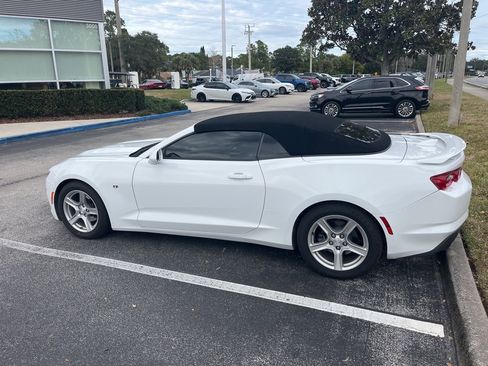 Used 2019 Chevrolet Camaro LT image 2