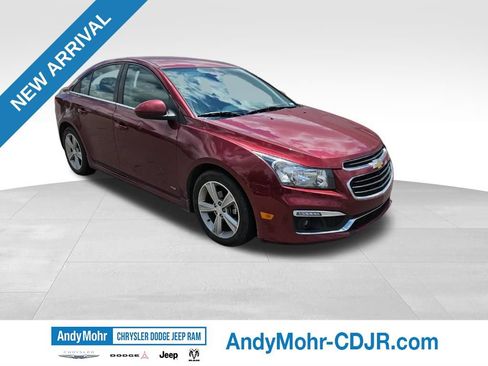 Used 2015 Chevrolet Cruze LT w/ RS Package FWD image 1