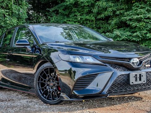 Used 2021 Toyota Camry TRD FWD image 7