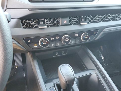 Certified 2023 Honda Accord EX image 29