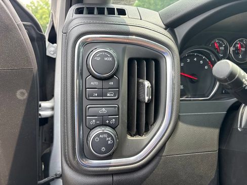 Used 2020 Chevrolet Silverado 1500 LT w/ All-Star Edition AWD/4WD image 18