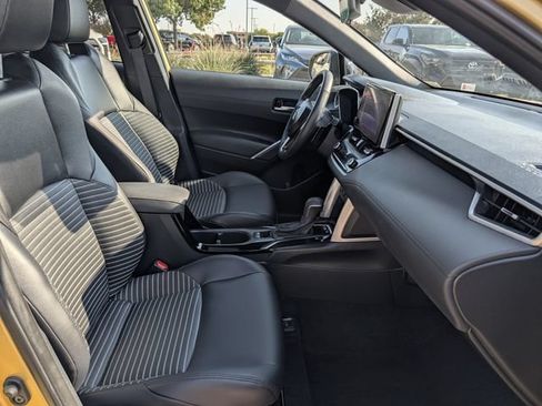Used 2024 Toyota Corolla Cross AWD Hybrid w/ Convenience Package image 33