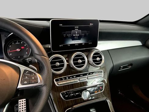 Used 2018 Mercedes-Benz C 300 4MATIC Cabriolet image 7