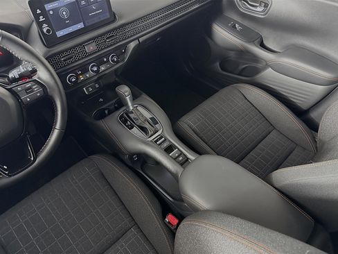 Certified 2026 Honda HR-V Sport image 27