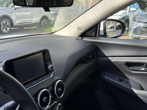 Used 2025 Nissan Sentra S image 30
