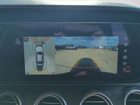 Used 2021 Mercedes-Benz E 350 Sedan image 11