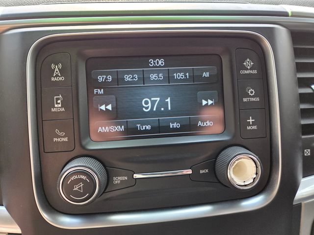 Used 2016 RAM 1500 Classic SLT AWD/4WD image 31