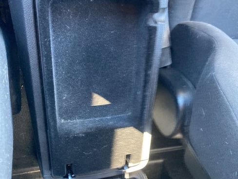 Used 2014 Dodge Durango SXT image 42