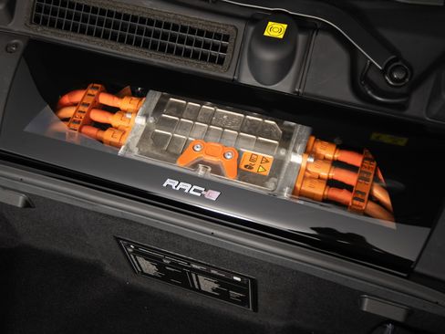 Certified 2021 Ferrari SF90 Stradale AWD/4WD image 55